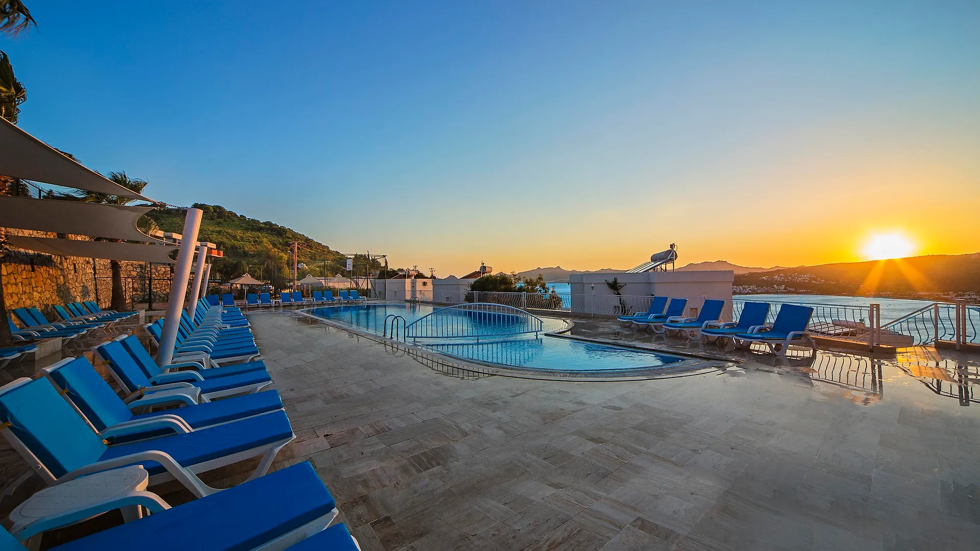 호텔 Riva Bodrum Resort- Adult Only +16 검벳
