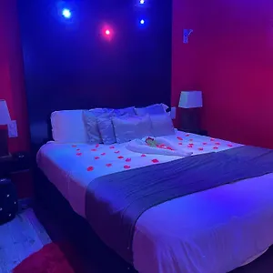 hostellerie-du-centrotel-et-spa.hotels-rhonealpes.com/